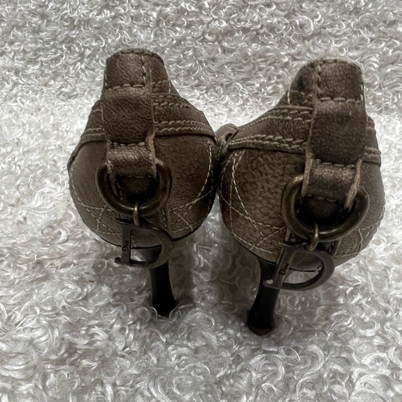 Dior Metallic Cannage Pattern D Charm Peep Toe Heels Pumps Shoes - Picture 4 of 9